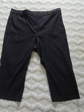Lane Bryant Black Capris